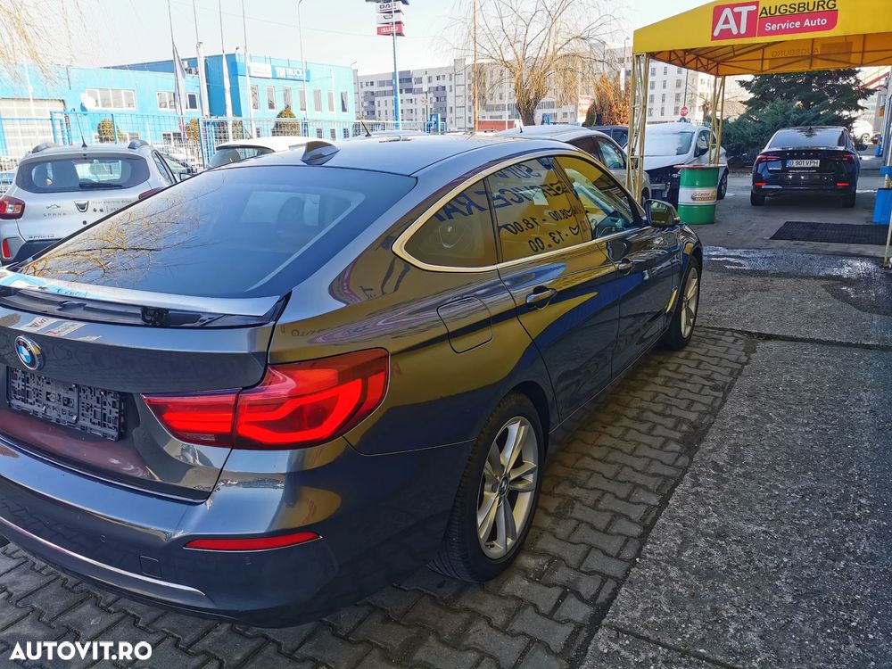 BMW Seria 3 320i GT xDrive AT - 13
