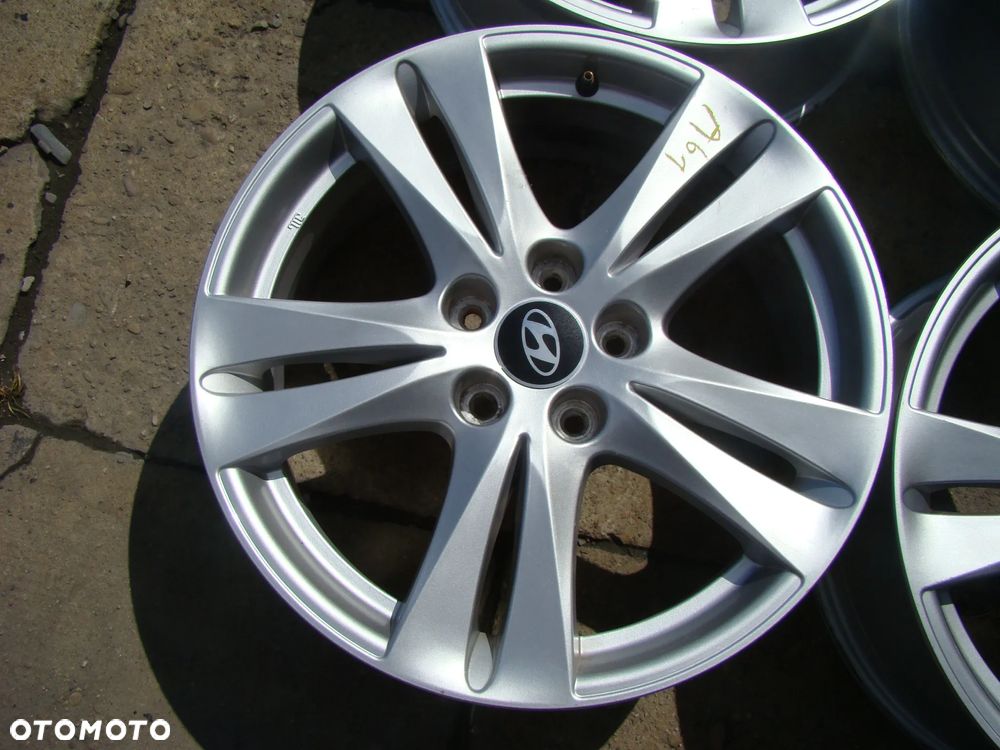 a61 5x114,3 Hyundai i30 i40 Kona Santa Fe Tuscon IX35 Veloster Elantra 7jx18 - 5