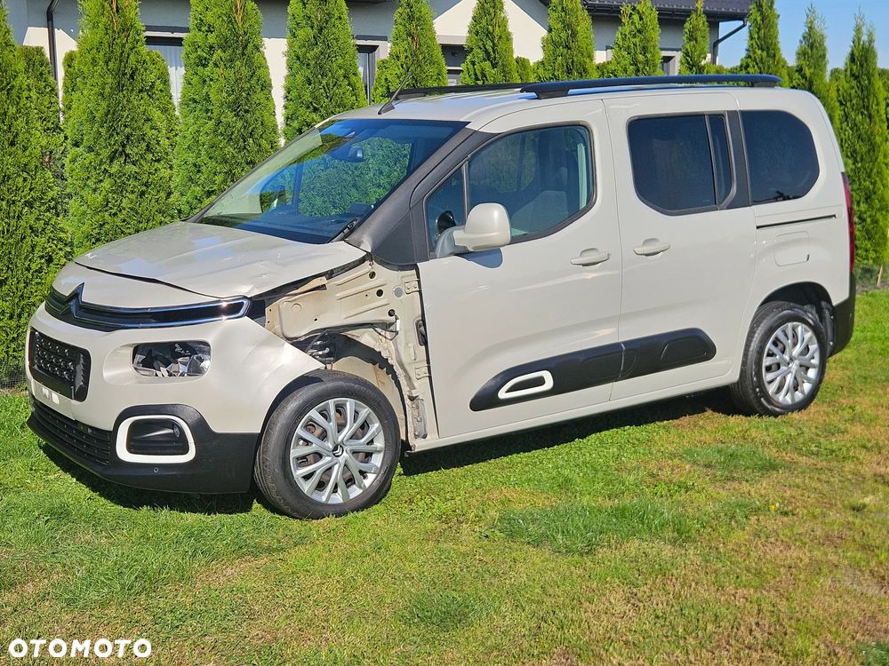 Citroën Berlingo XL 1.2 PureTech Live Pack S&S (7-os.) - 7