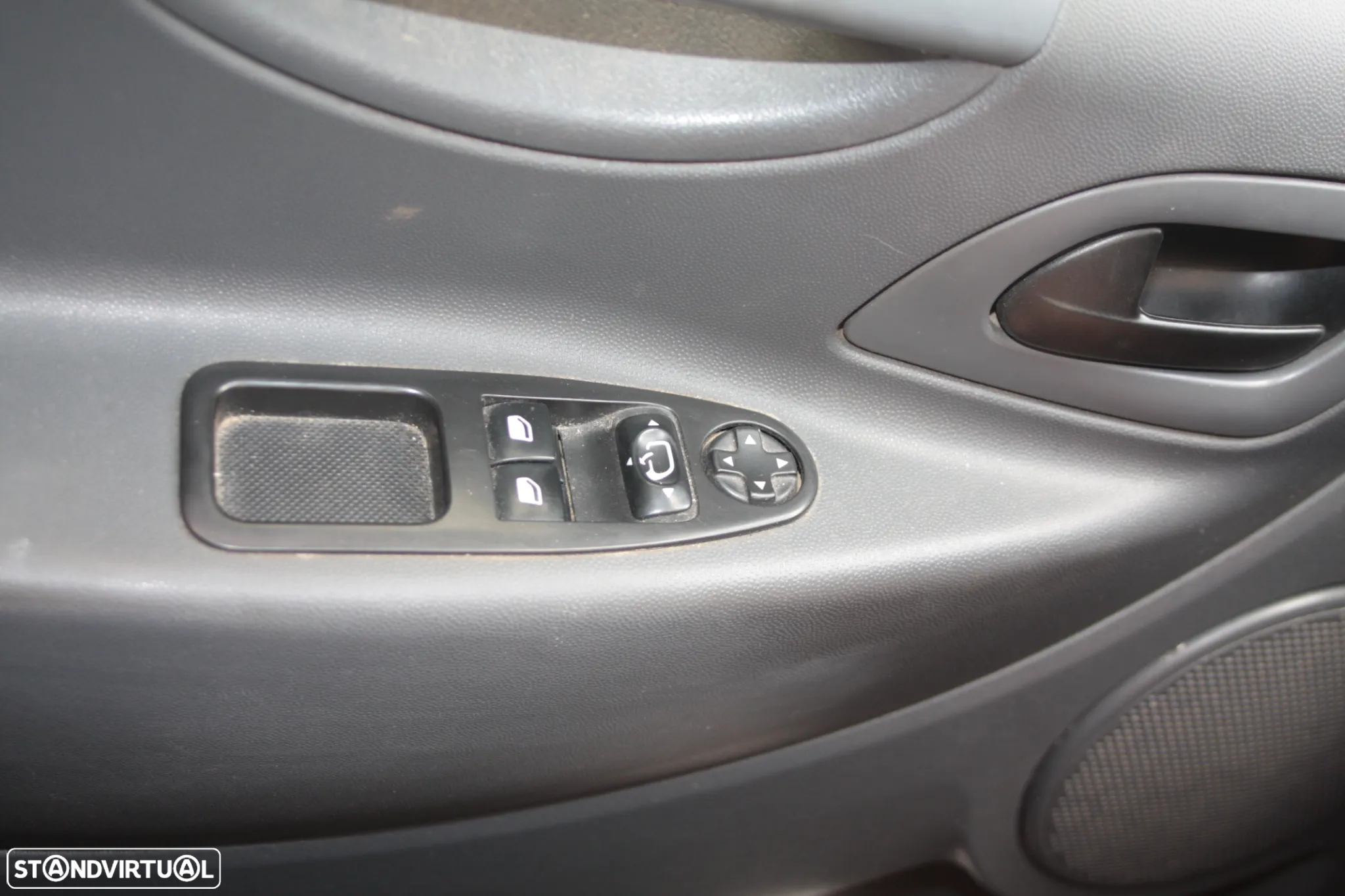 Fiat Scudo, Versão longa, 3 lugares - 14