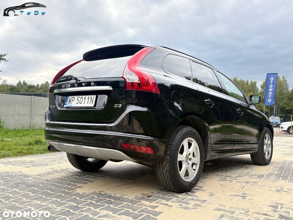 Volvo XC 60 D3 Momentum - 12
