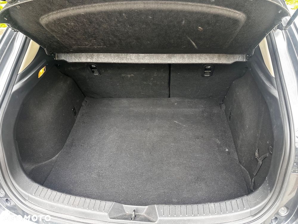 Mazda 3 SKYACTIV-D 150 Sports-Line - 26