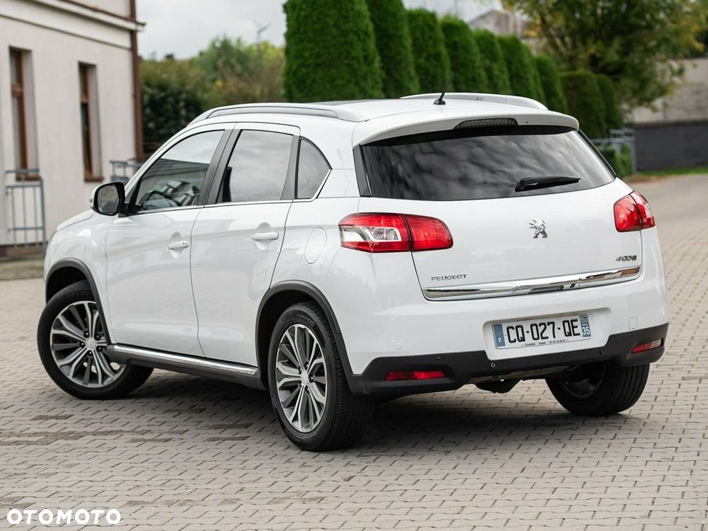 Peugeot 4008 - 16