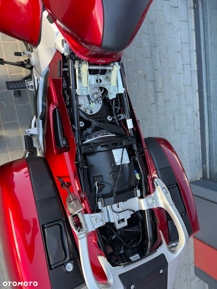 Honda ST - 26