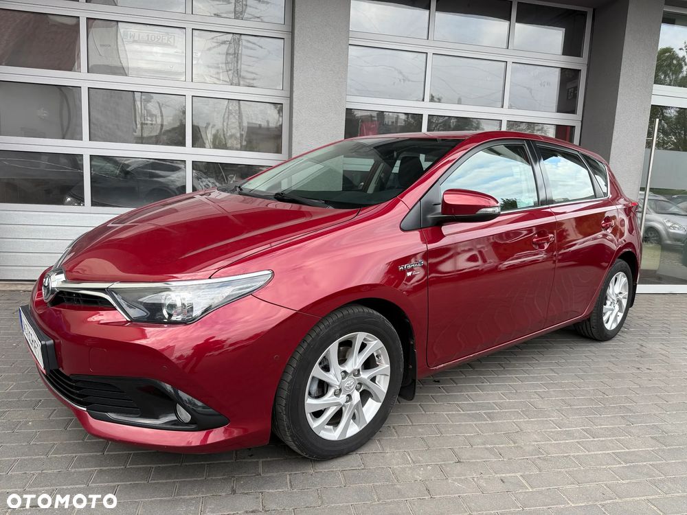 Toyota Auris Hybrid 135 Premium - 3