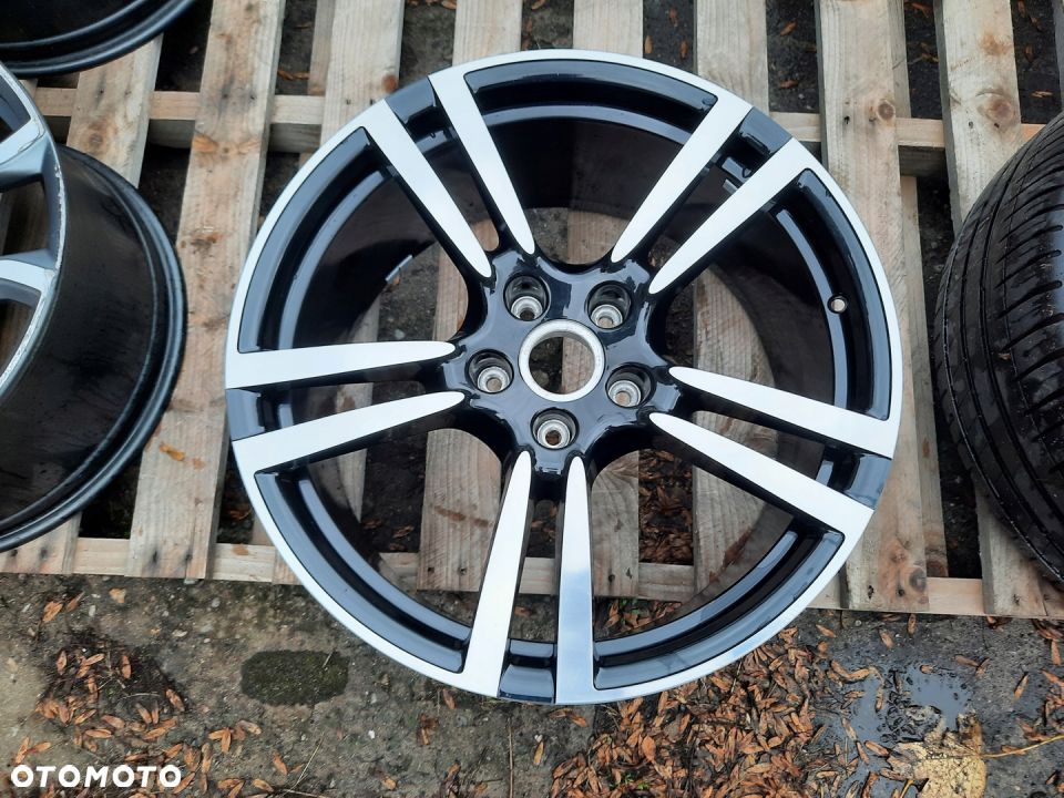 ORYG. PORSCHE CAYENNE TURBO 10J 21 ET50 7P5 1607 - 1