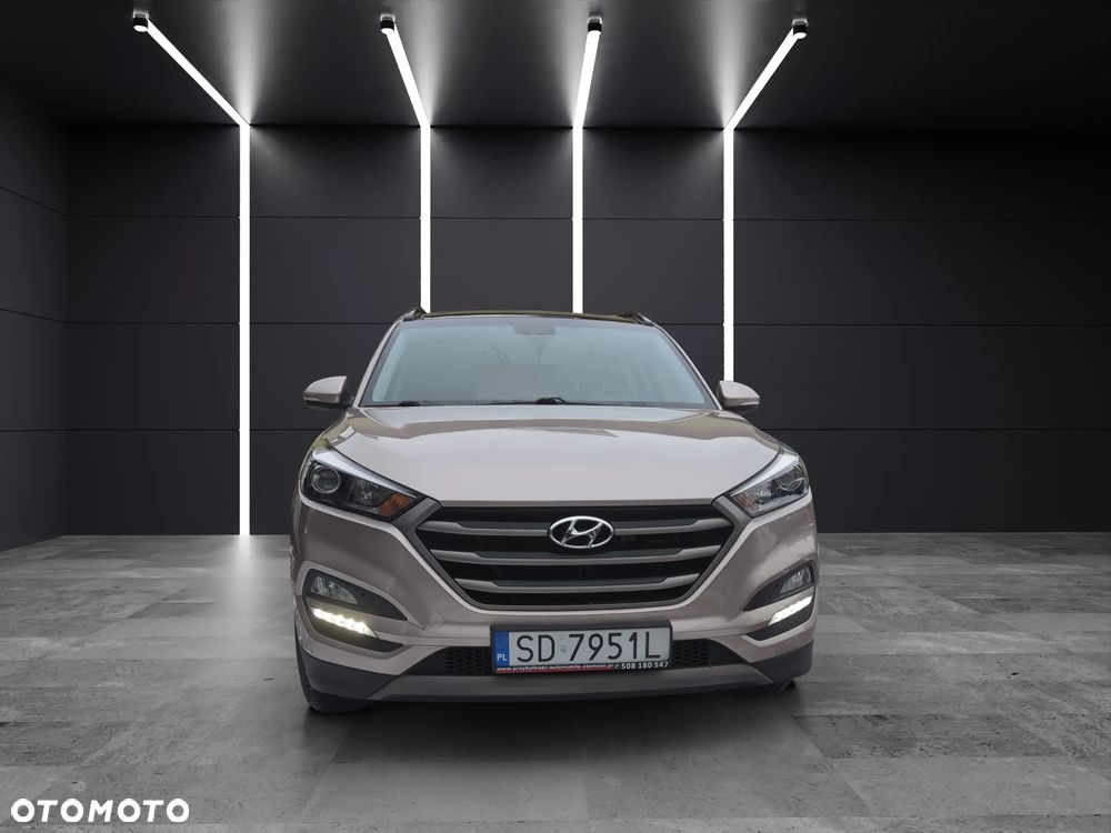 Hyundai Tucson - 2