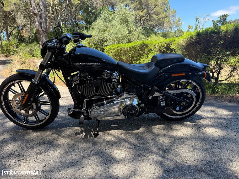 Harley-Davidson Breakout 114 - 14
