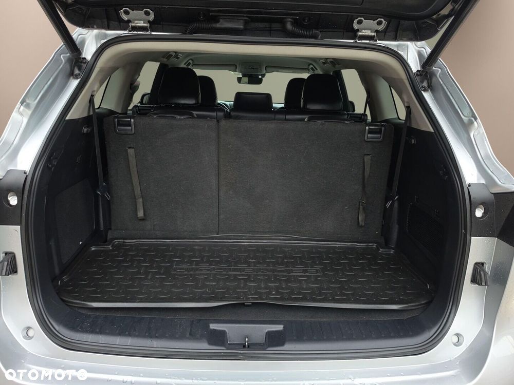 Toyota Highlander - 35