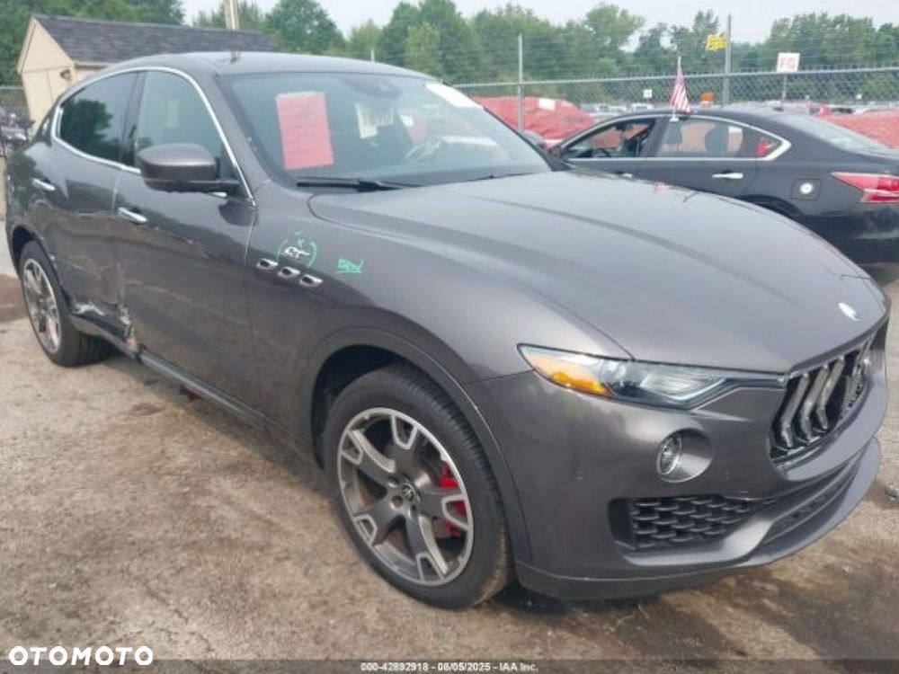 Maserati Levante - 2