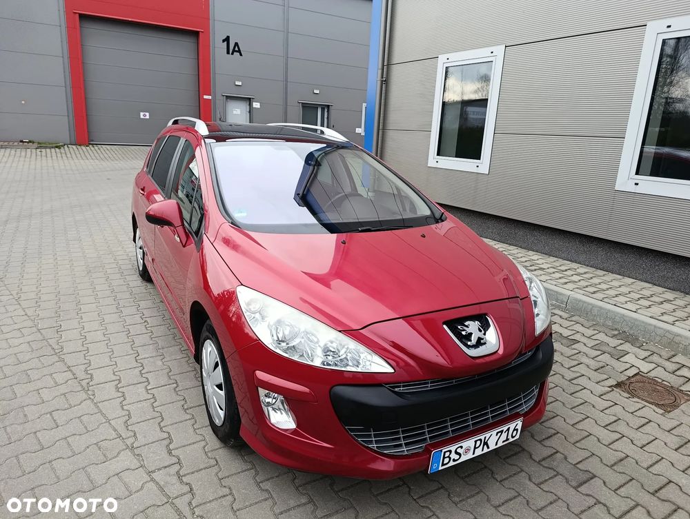 Peugeot 308 120 VTi Family - 28