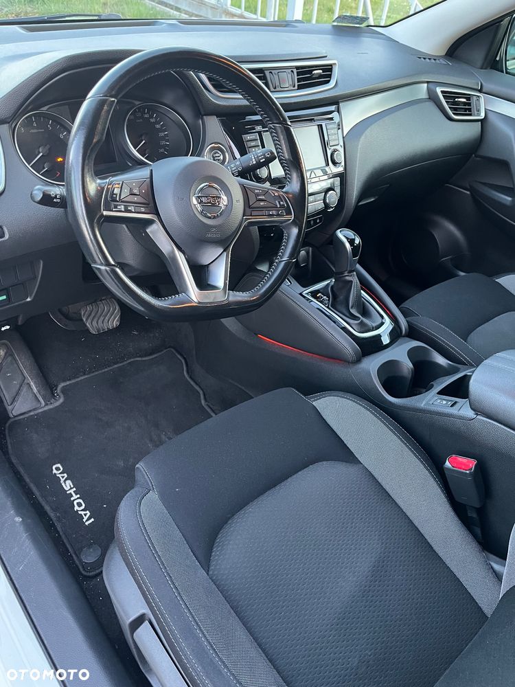 Nissan Qashqai 1.3 DIG-T Acenta DCT - 15