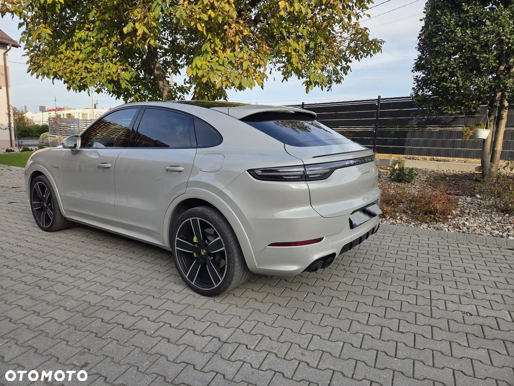 Porsche Cayenne 2022 photo 3