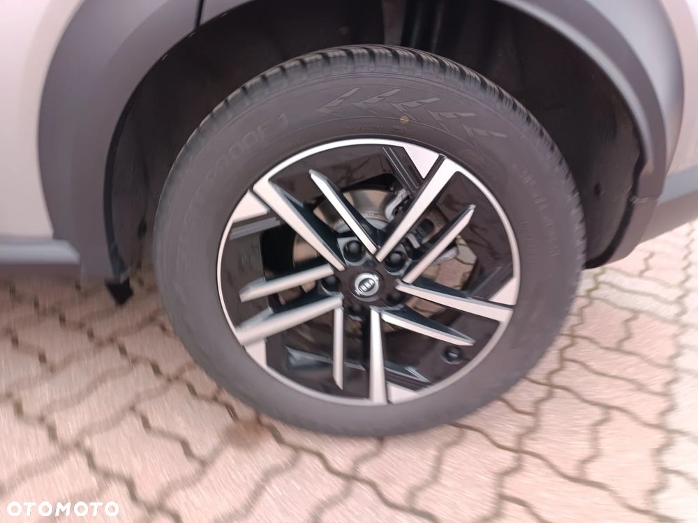 Nissan Juke - 11