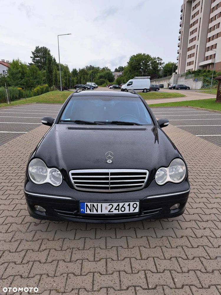 Mercedes-Benz Klasa C 220 CDI Automatik Avantgarde DPF - 8