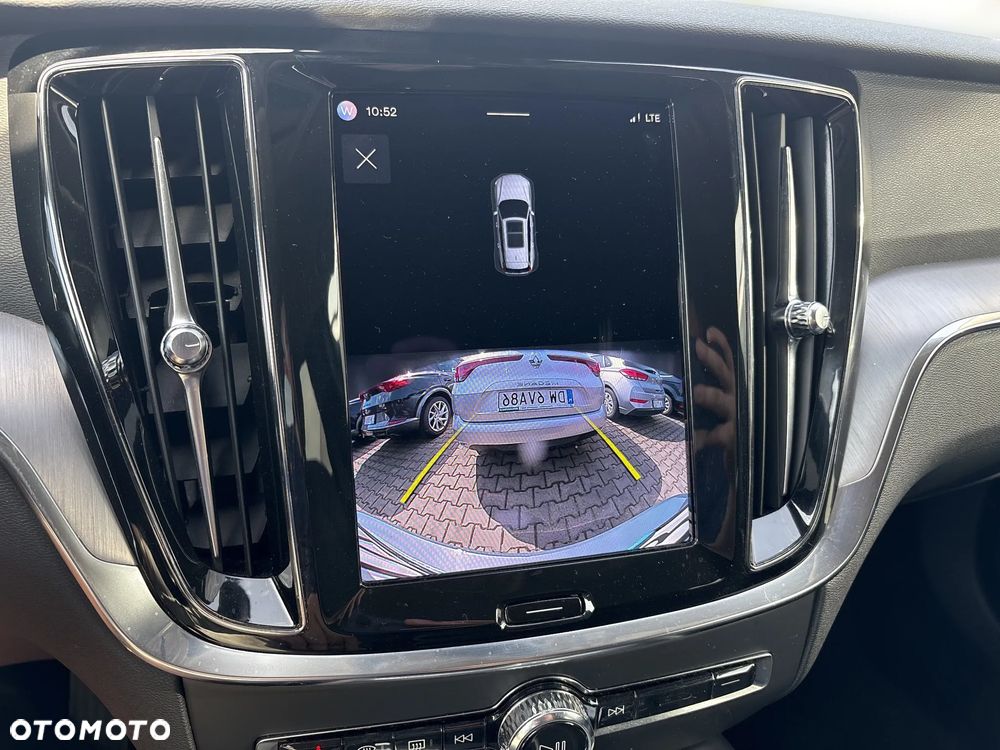 Volvo V60 B3 B Core - 33