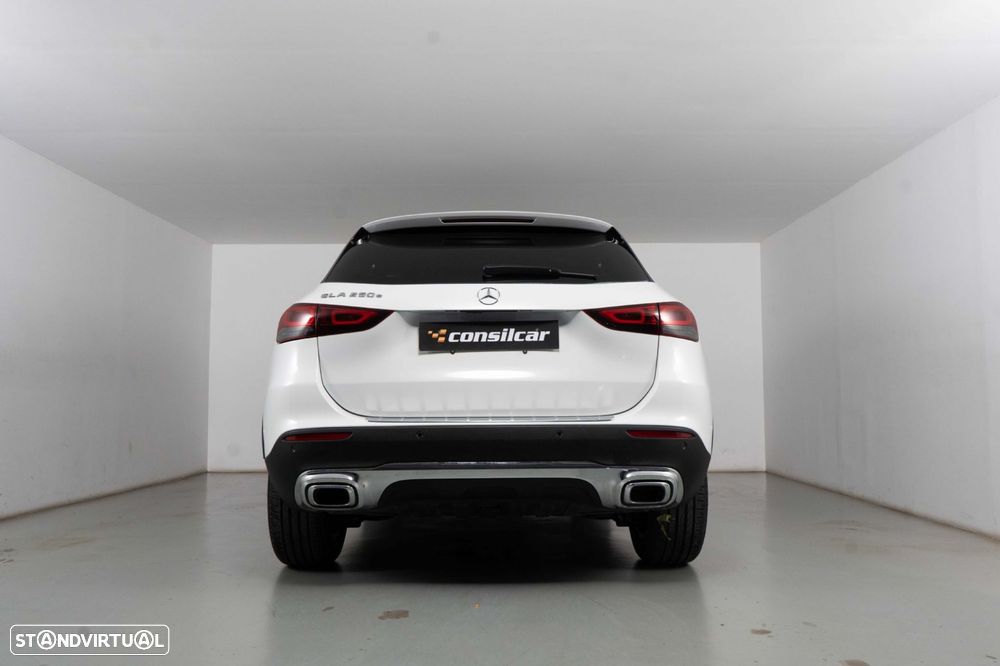 Mercedes-Benz GLA 250 e - 5