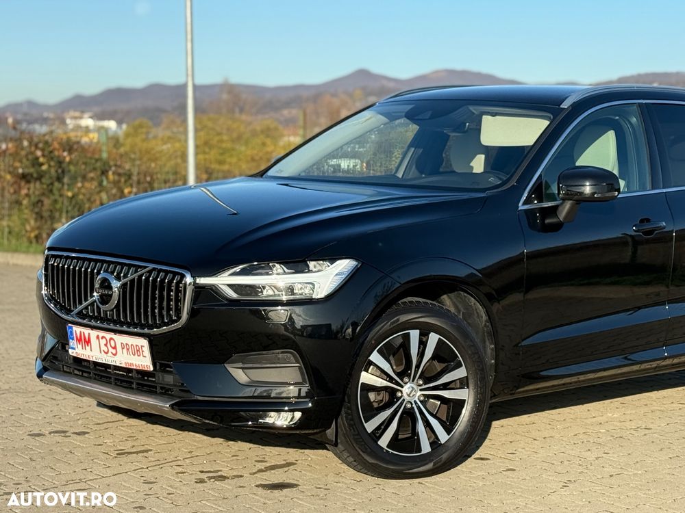 Volvo XC 60 B4 D AWD Geartronic Momentum Pro - 14