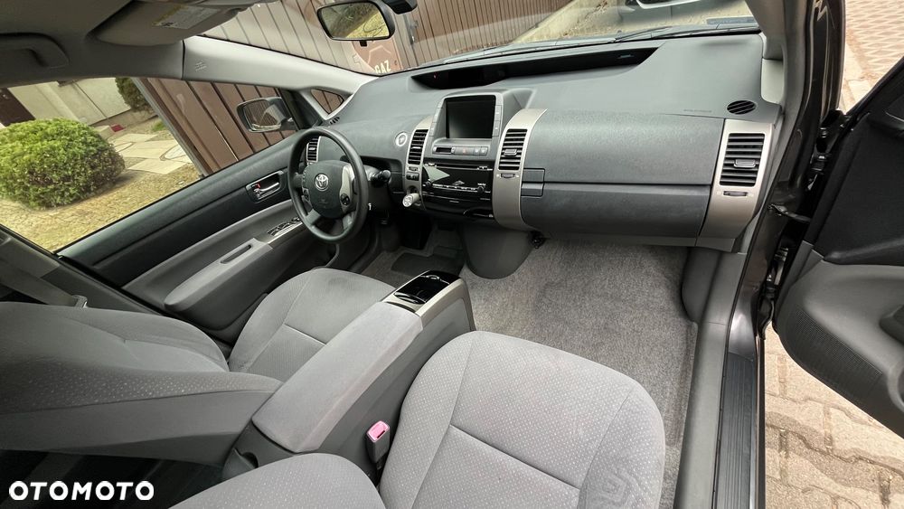 Toyota Prius 1.5 VVT-i Sol - 12