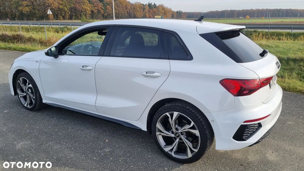 Audi A3 Sportback 2.0 TDI (clean diesel) S tronic S line Sportpaket - 10