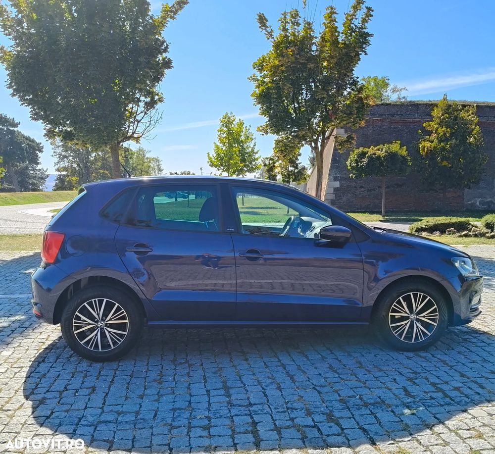 Volkswagen Polo - 13