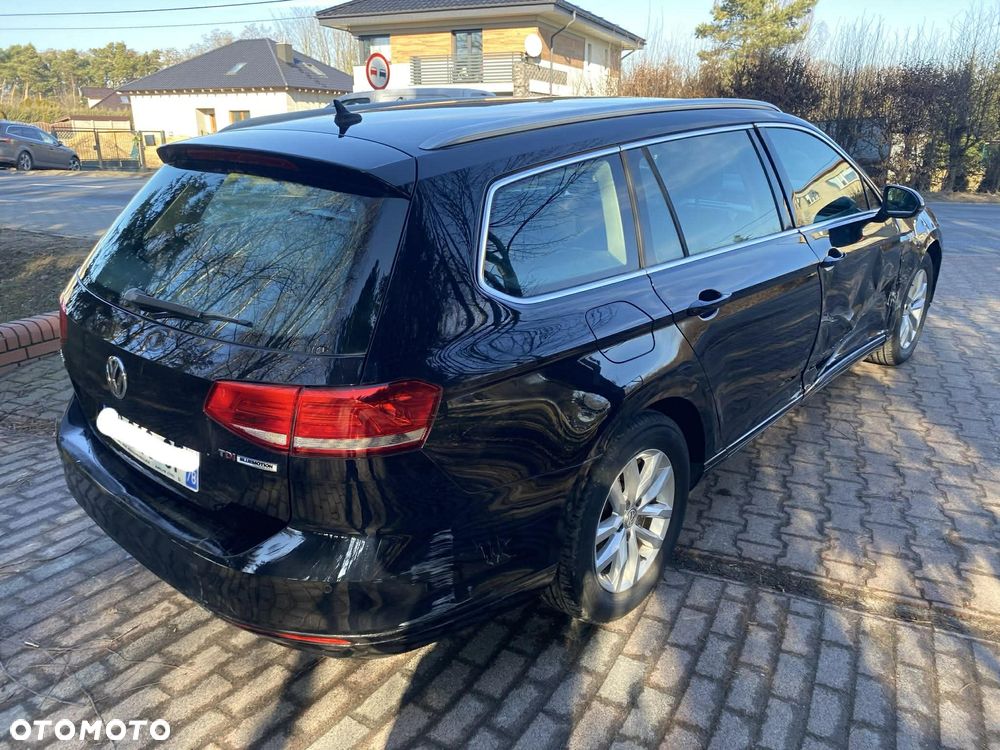 Volkswagen Passat - 5