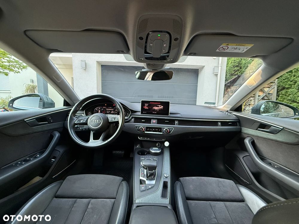 Audi A5 Sportback 2.0 TDI S tronic - 17