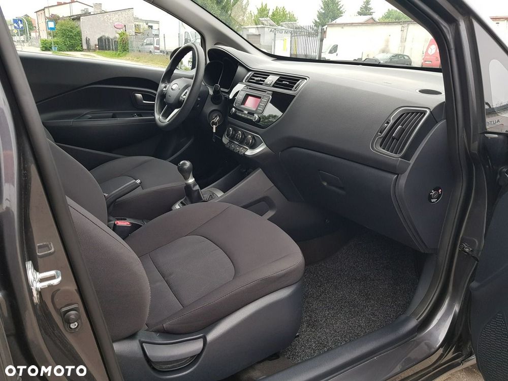 Kia Rio 1.2 Edition 7 - 15