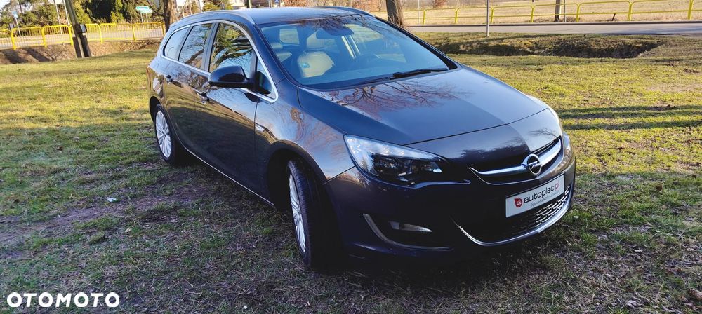 Opel Astra 1.4 Turbo ecoFLEX Start/Stop Exklusiv - 24