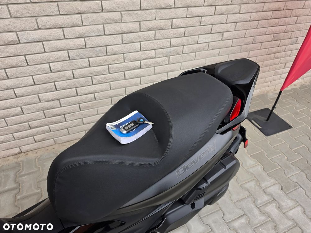 Piaggio Beverly - 20