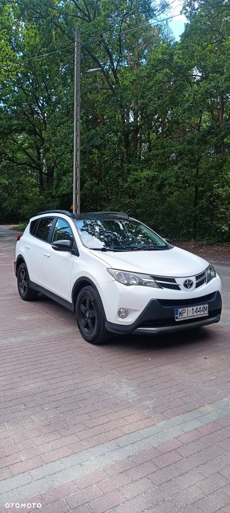 Toyota RAV4 - 1