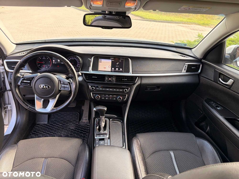 Kia Optima - 7