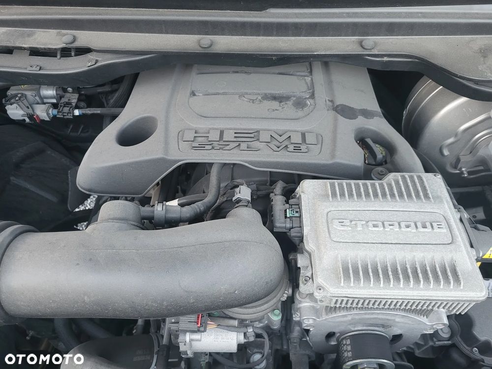 Dodge RAM 5.7 4x4 - 3