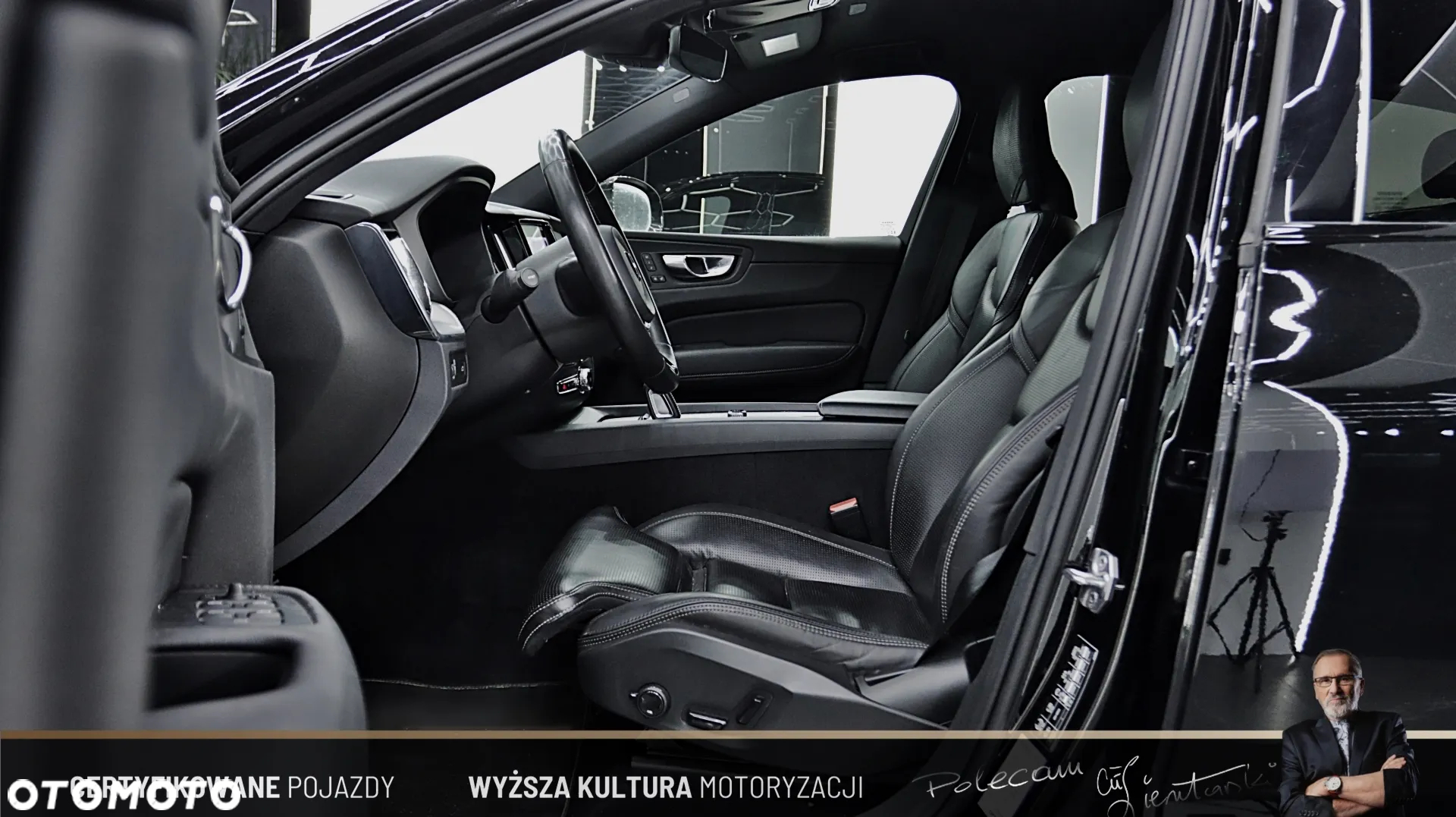 Volvo XC 60 D4 R-Design - 17