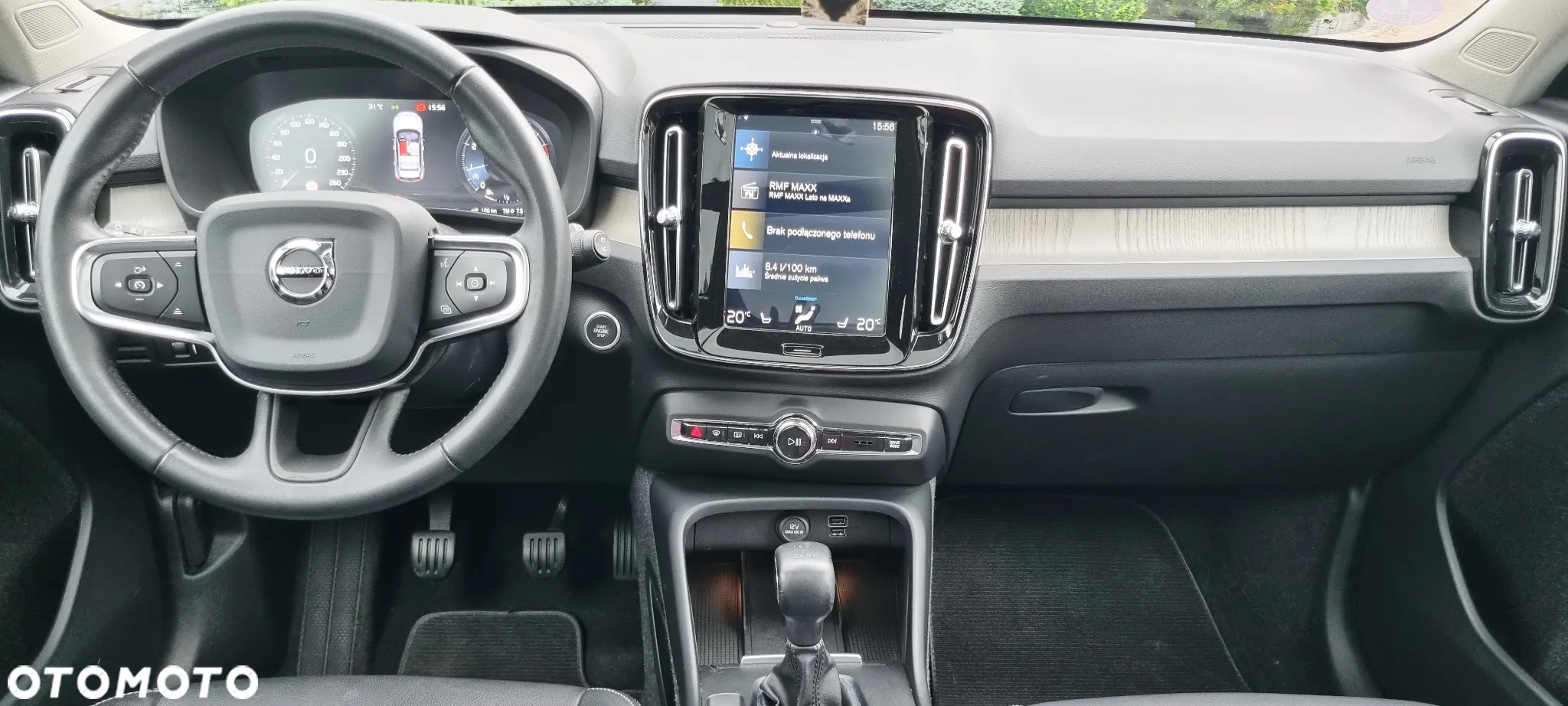 Volvo XC 40 - 30