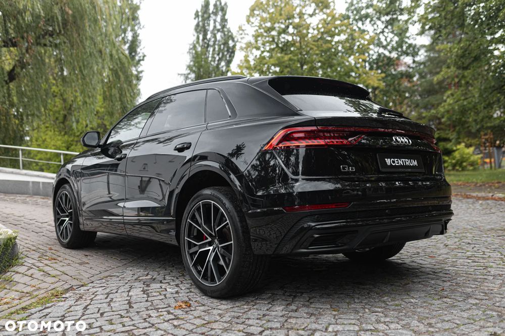 Audi Q8 55 TFSI mHEV Quattro Tiptronic - 8