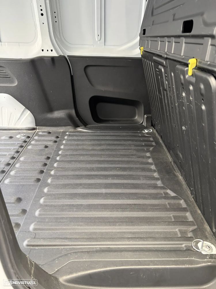 Citroën Berlingo Longa - 15