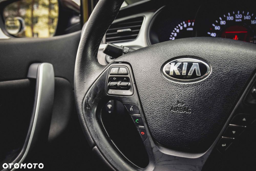 Kia Ceed 1.4 S - 13