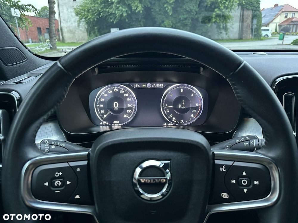Volvo XC 40 - 15