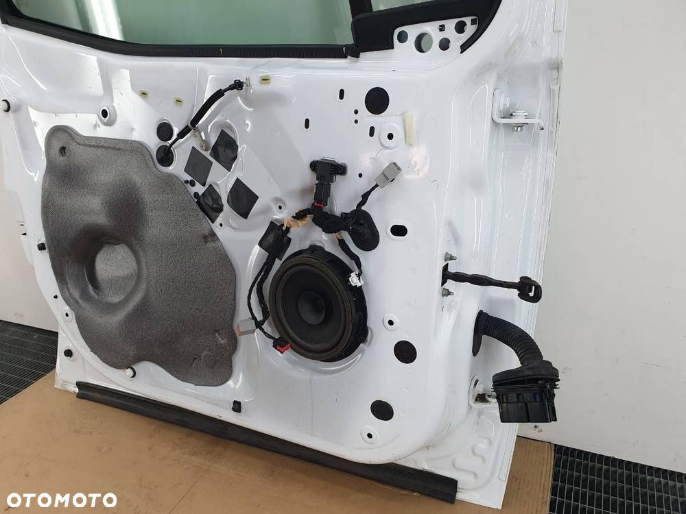DRZWI PRZÓD LEWE FORD TRANSIT TOURNEO COURIER B460 BIAŁE WHITE - 11