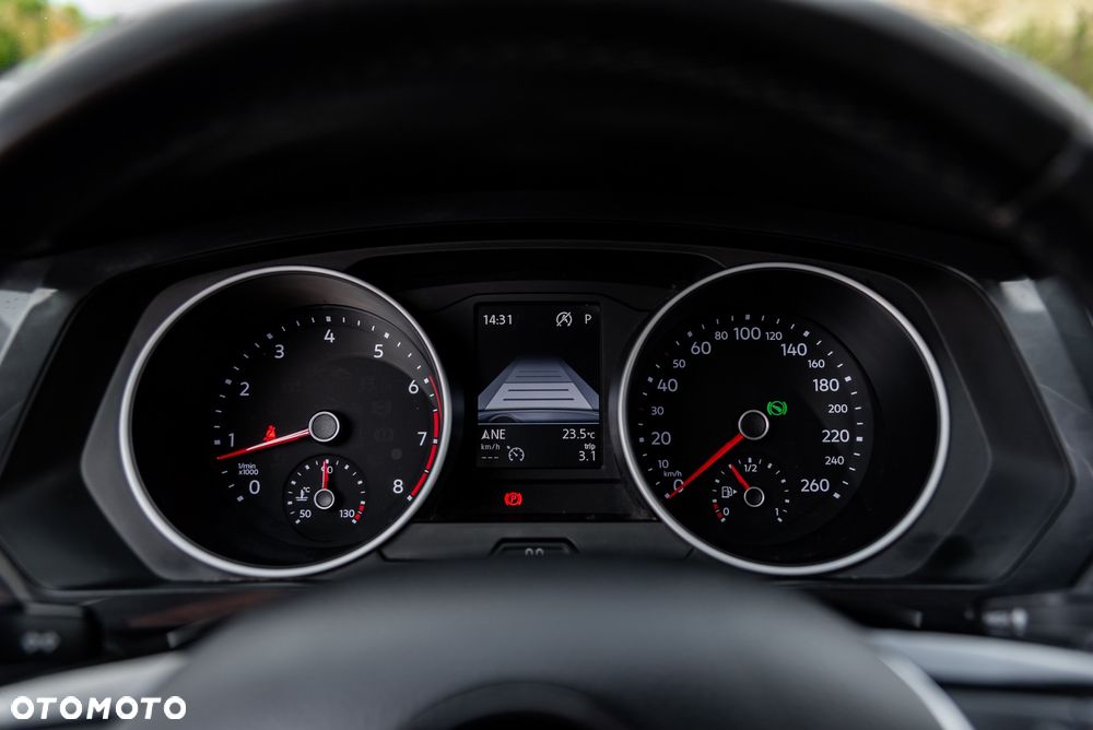 Volkswagen Tiguan 2.0 TSI 4Motion DSG Sport & Style - 28