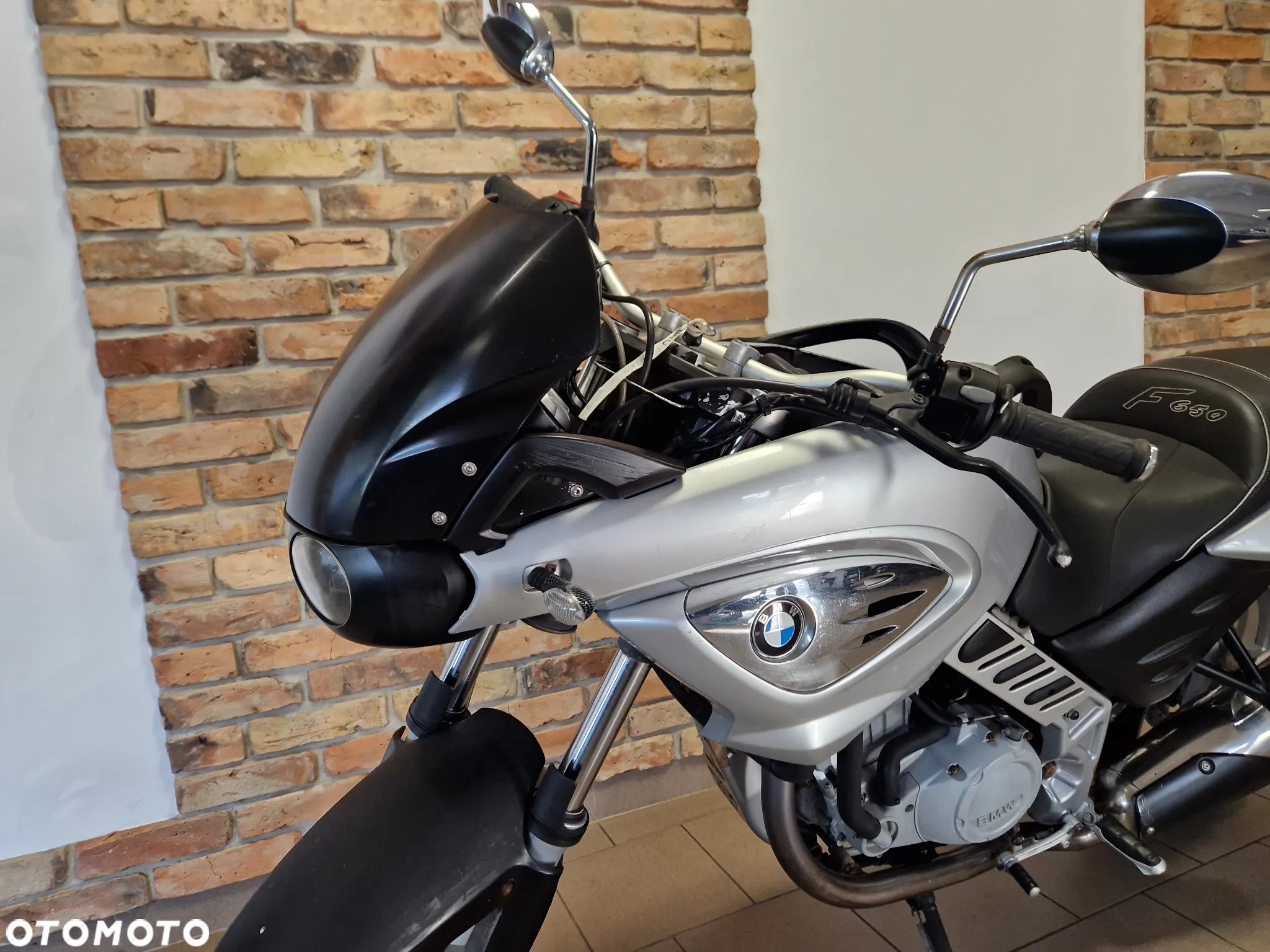 BMW CS - 8