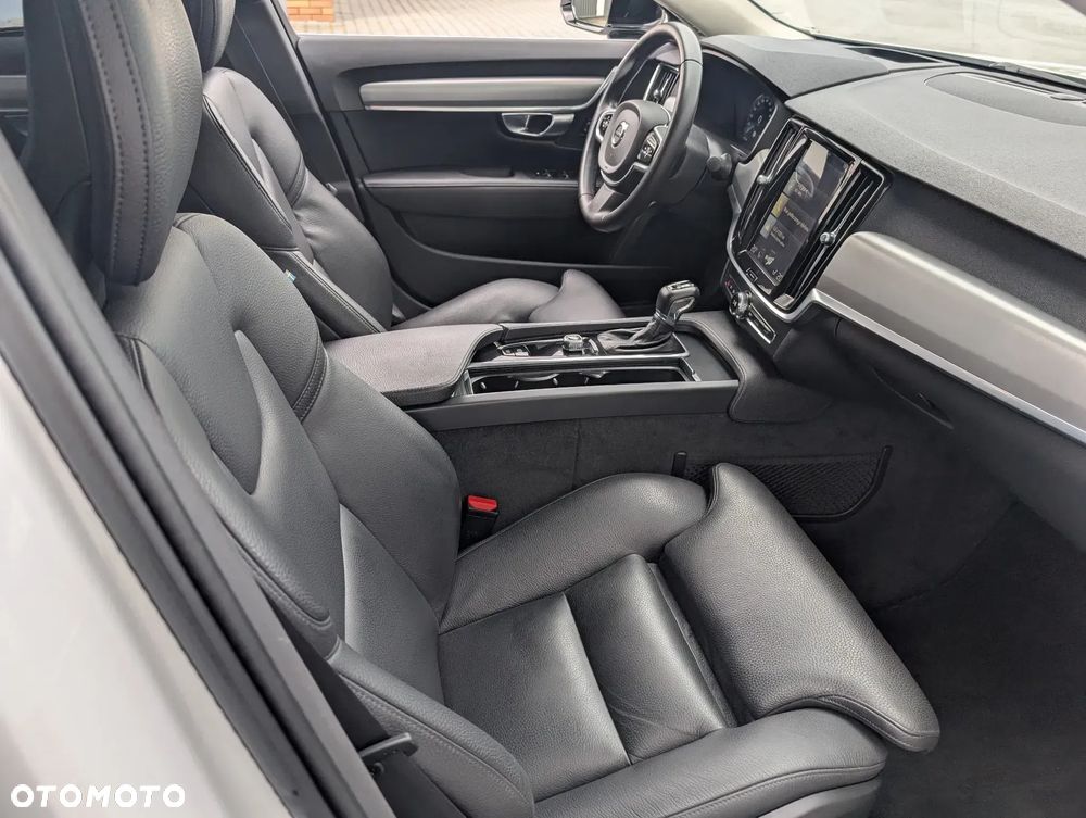 Volvo S90 - 3