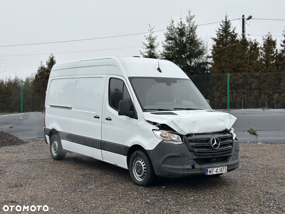 Mercedes-Benz Sprinter - 6