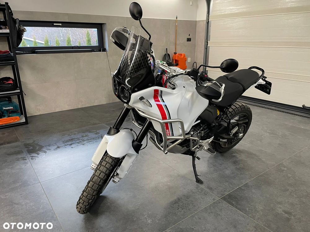 Ducati DesertX - 1