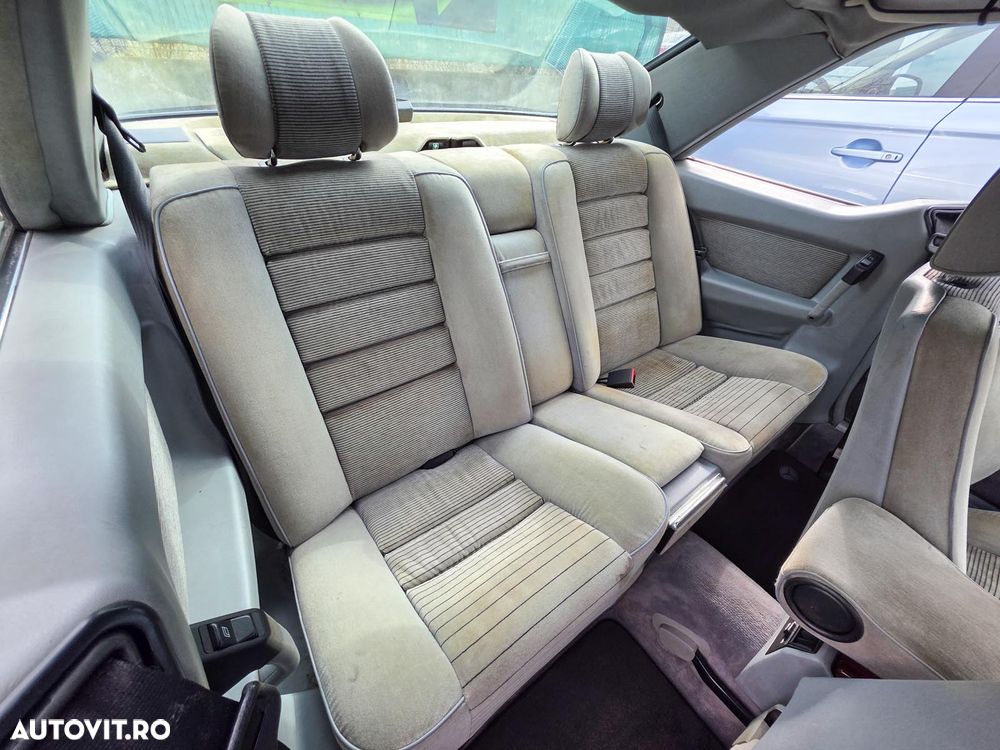 Mercedes-Benz W126 - 32