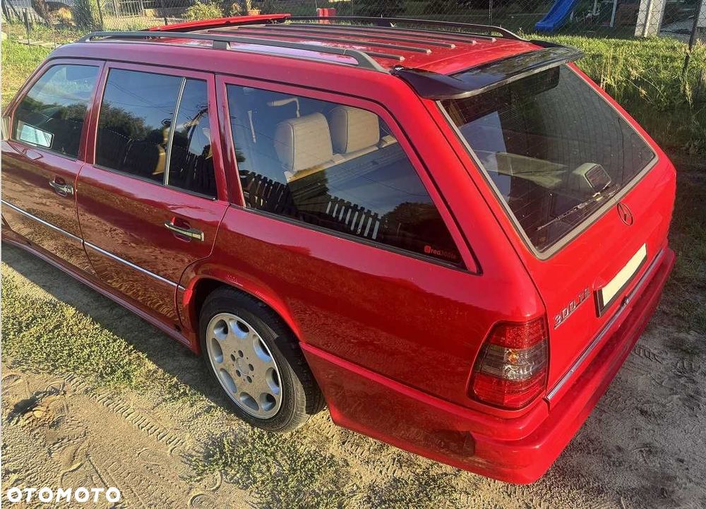 daszek spoiler lotka Mercedes S124 TFB tuning - 8