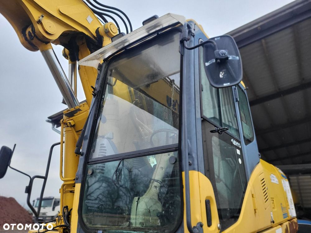 Komatsu Pw 220-7 4X4 - 32