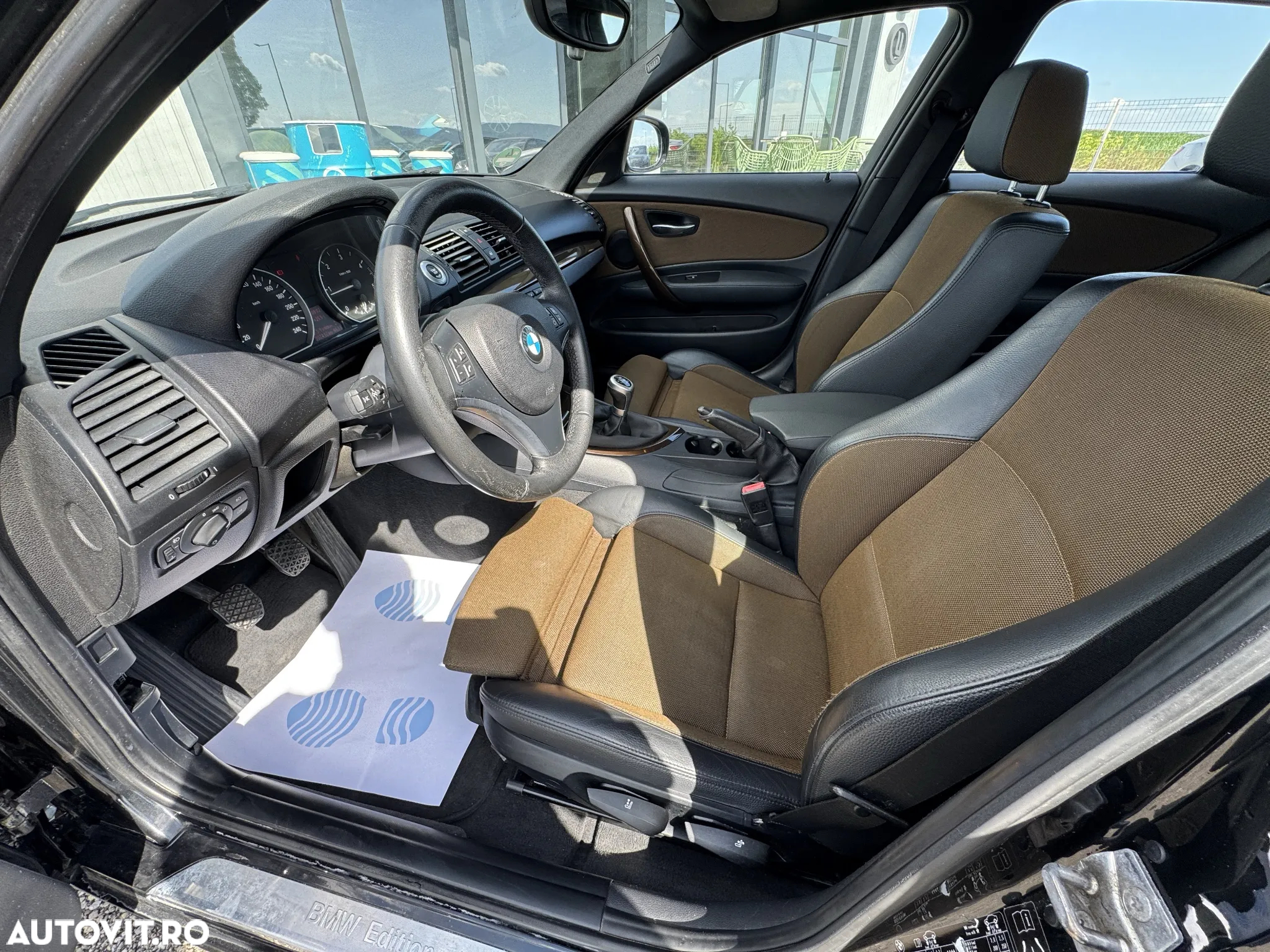 BMW Seria 1 118d Sport Line - 12