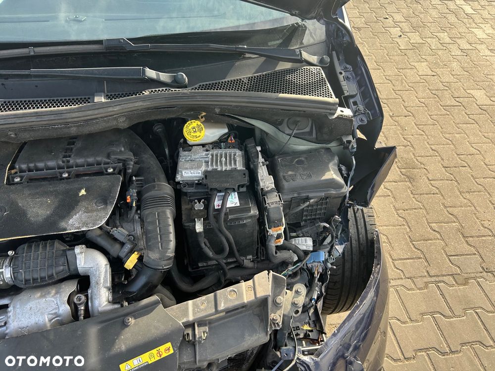 Peugeot 208 1.6 BlueHDi Active - 16